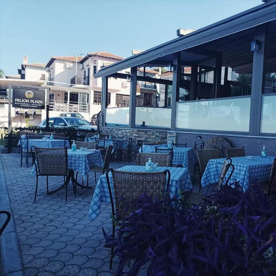 Ενοικιαζόμενα Δωμάτια "Pelion Plaza" Agios Ioannis  Экстерьер фото